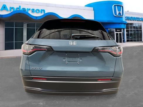 New 2026 Honda HR-V LX image 4