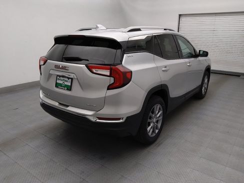 Used 2022 GMC Terrain SLT AWD/4WD image 9