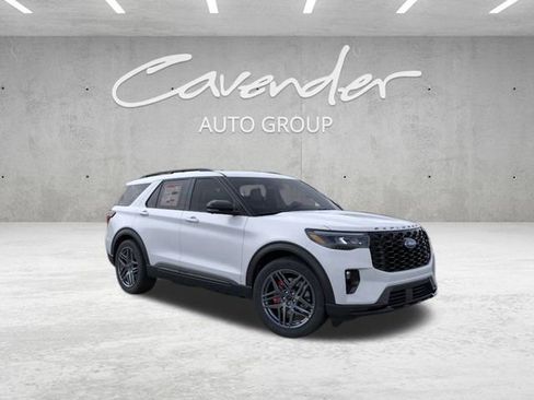 New 2026 Ford Explorer ST w/ Sun And Sound Package image 7