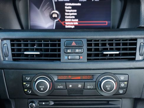 Used 2009 BMW M3 Sedan image 31