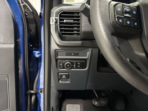 Used 2025 Ford F150 STX w/ Equipment Group 200A RWD image 18