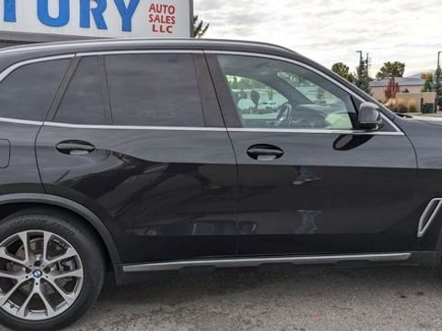 Used 2019 BMW X5 xDrive40i w/ Convenience Package image 15