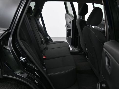 Used 2024 Nissan Rogue S image 12