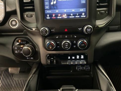 Used 2020 RAM 1500 Big Horn w/ Built-to-serve Edition AWD/4WD image 25