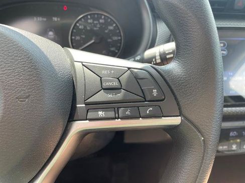 Used 2021 Nissan Kicks SV FWD image 26