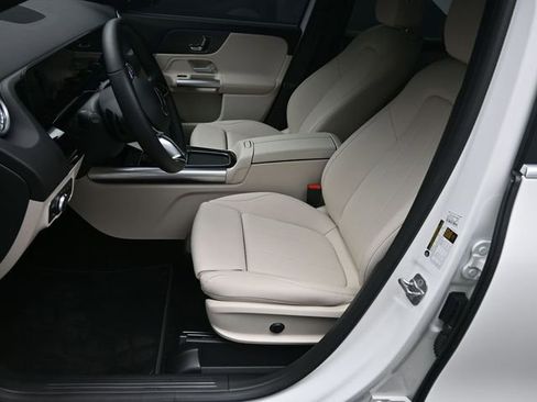 Used 2025 Mercedes-Benz GLA 250 GLA 250 image 18