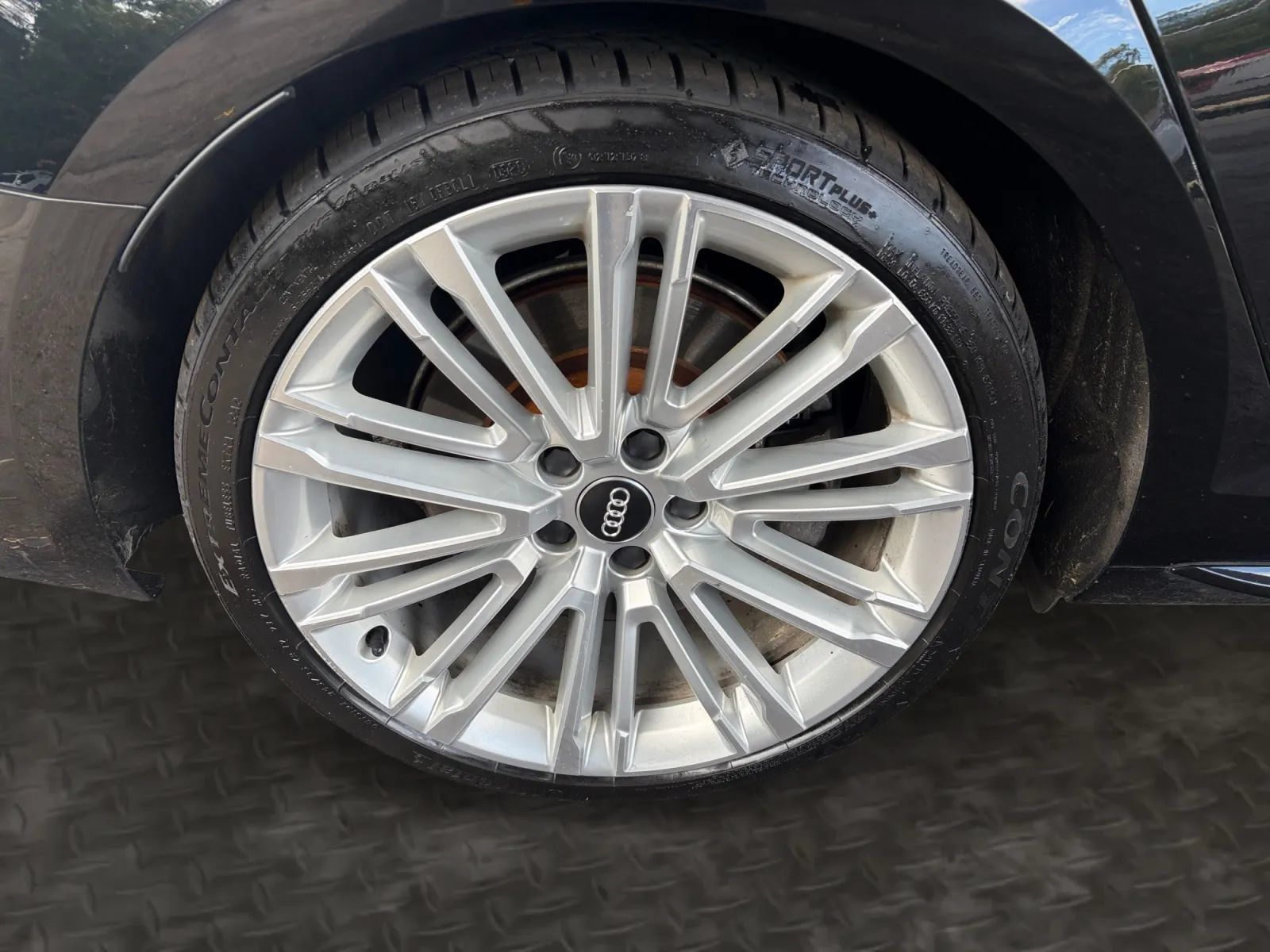 Used 2017 Audi A4 2.0T Prestige AWD/4WD image 40