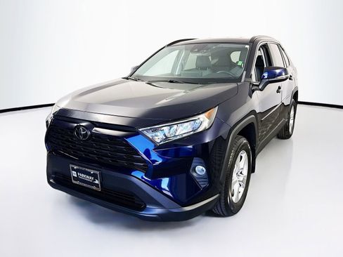 Used 2020 Toyota RAV4 XLE w/ All Weather Liner Package AWD/4WD image 3