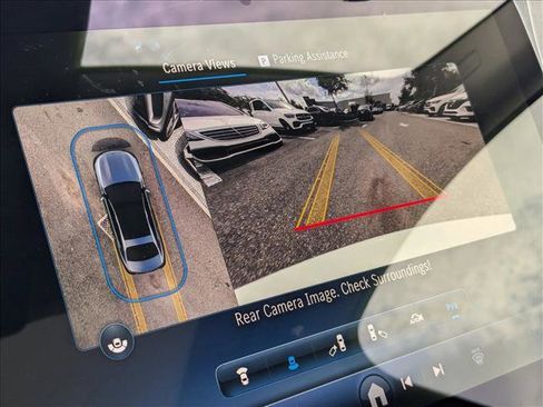 Used 2025 Mercedes-Benz E 350 4MATIC Sedan image 13