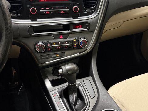 Used 2014 Kia Optima LX FWD image 13