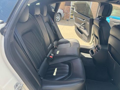 Used 2016 Maserati Quattroporte S RWD image 21