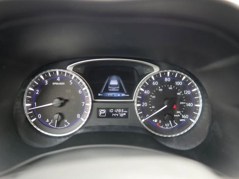 Used 2019 INFINITI QX60 Luxe w/ Essential Package image 22