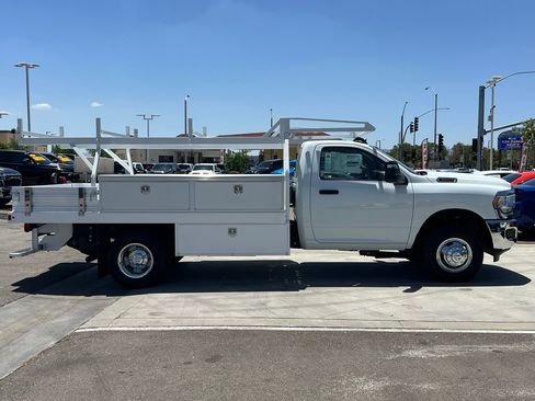 New 2024 RAM 3500 Tradesman AWD/4WD image 7