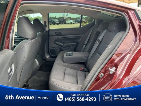 Used 2024 Nissan Altima 2.5 SV FWD image 18