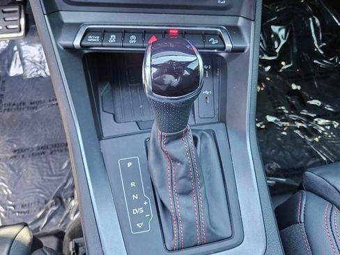 Used 2025 Audi Q3 2.0T Premium Plus w/ Premium Plus Package AWD/4WD image 12