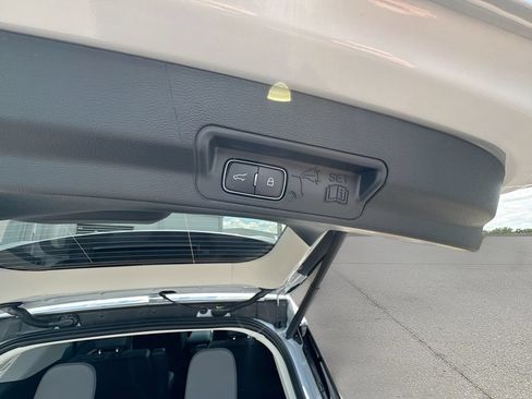 New 2026 Ford Explorer Active w/ Active Comfort Package RWD image 33