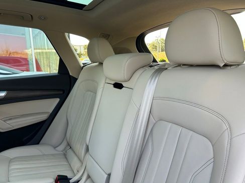 Used 2022 Audi Q5 2.0T Premium Plus w/ Premium Plus Package image 60