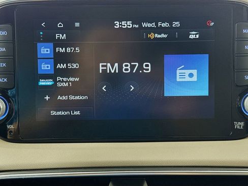Used 2019 Hyundai Santa Fe FWD image 15