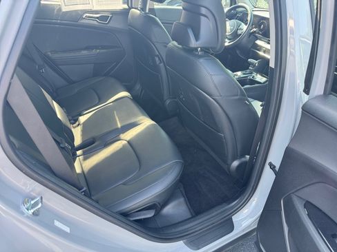 Used 2023 Kia Sportage SX FWD image 33