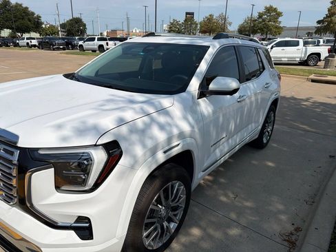Used 2026 GMC Terrain Denali AWD/4WD image 6