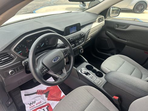 Used 2020 Ford Escape S AWD/4WD image 11
