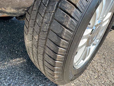 Used 2013 Ford F150 Lariat w/ Mid Equipment Group RWD image 15
