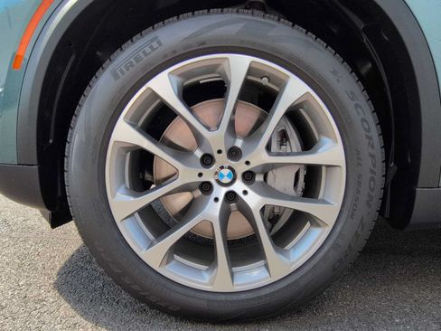 Used 2026 BMW X5 xDrive50e w/ Premium Package AWD/4WD image 14