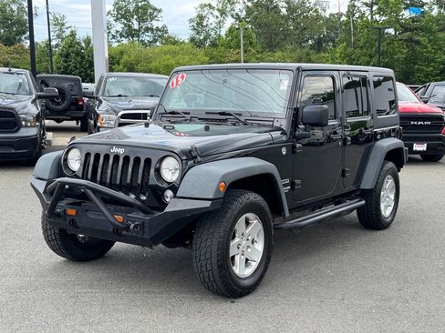 Used 2015 Jeep Wrangler Unlimited Sport w/ Quick Order Package 24S AWD/4WD image 7
