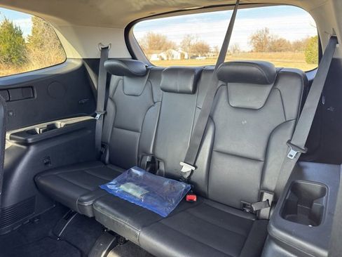 Used 2023 Kia Telluride S w/ S Sunroof Package image 14