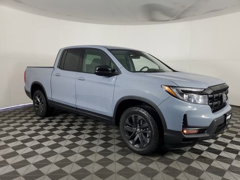 New 2026 Honda Ridgeline Sport image 2