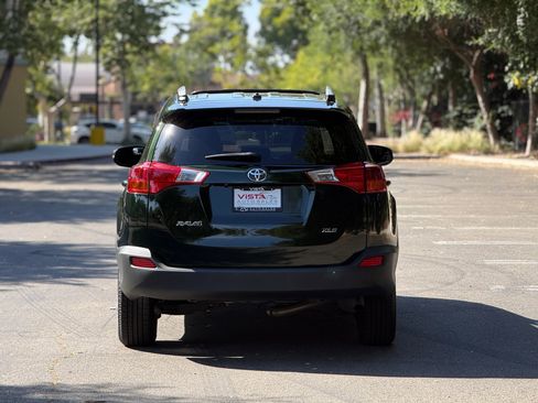 Used 2013 Toyota RAV4 XLE FWD image 4