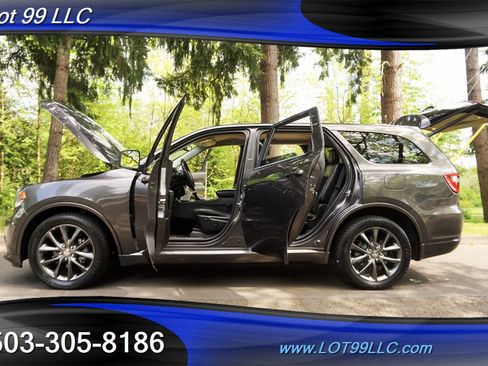 Used 2018 Dodge Durango GT image 32