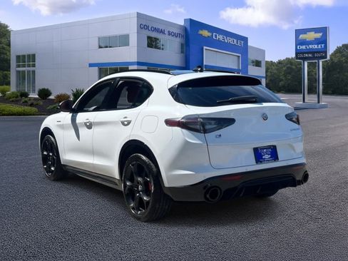 Used 2024 Alfa Romeo Stelvio Veloce AWD/4WD image 4