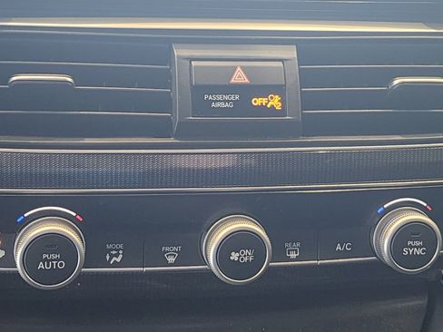 Certified 2018 Honda Accord Sport image 20