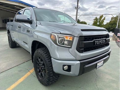 Used 2017 Toyota Tundra TRD Pro AWD/4WD image 4