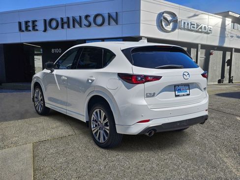 Used 2023 MAZDA CX-5 Signature AWD/4WD image 3