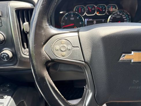 Used 2018 Chevrolet Silverado 1500 LT w/ All Star Edition AWD/4WD image 30