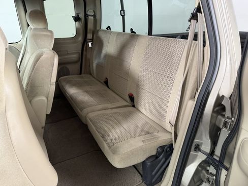Used 2002 Ford F150 2WD SuperCab image 13