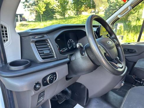 Certified 2021 Ford Transit 250 148 High Roof Extended RWD image 13