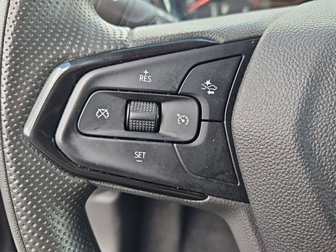 Used 2024 Chevrolet Trax LS image 29