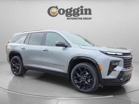 New 2026 Chevrolet Traverse RS w/ LPO, Floor Liner Package image 8