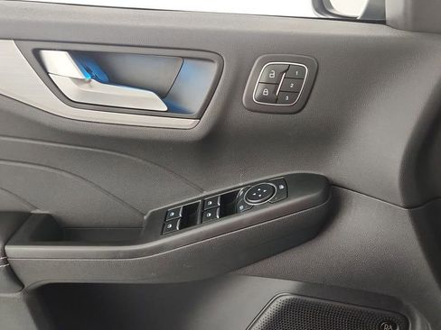 Used 2024 Ford Escape Platinum w/ Premium Technology Package image 14