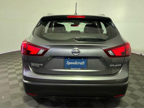 Certified 2019 Nissan Rogue Sport SL w/ Premium Package AWD/4WD image 6