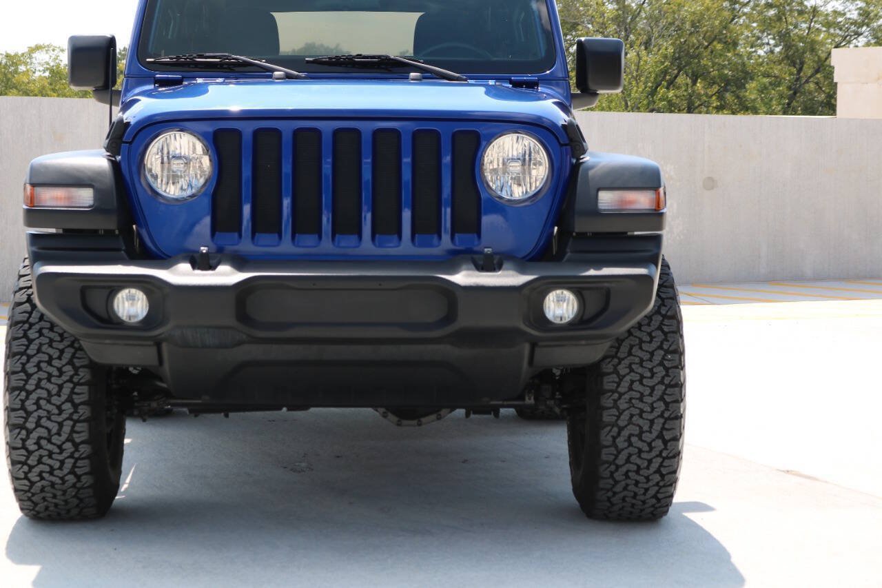 Used 2020 Jeep Wrangler Sport AWD/4WD image 30