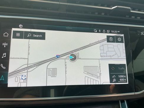 Used 2022 Audi Q8 Premium Plus image 21