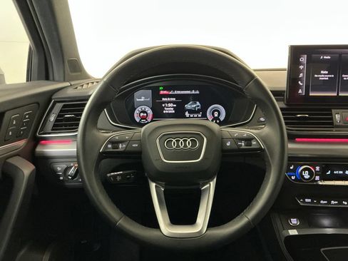 Used 2023 Audi Q5 2.0T Prestige w/ Prestige Package AWD/4WD image 16