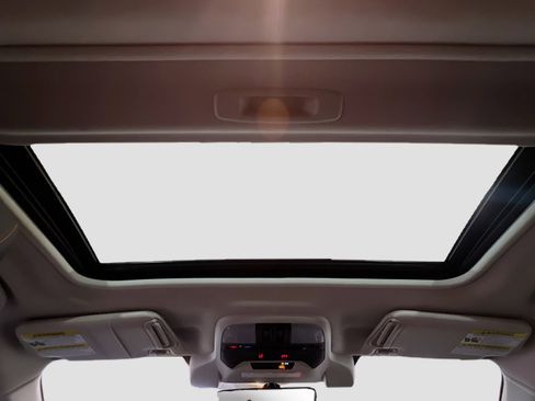 Used 2019 Subaru Crosstrek 2.0i Limited w/ Moonroof Package w/Navigation image 17