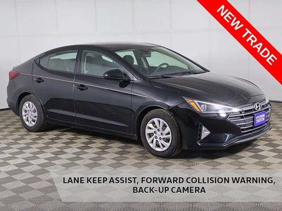 Used 2020 Hyundai Elantra SE w/ Cargo Package (C1)