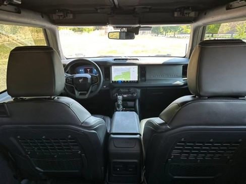 Used 2025 Ford Bronco Badlands AWD/4WD image 19