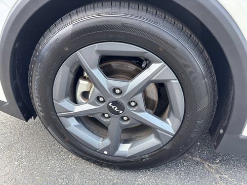 Used 2025 Kia K4 FWD image 30